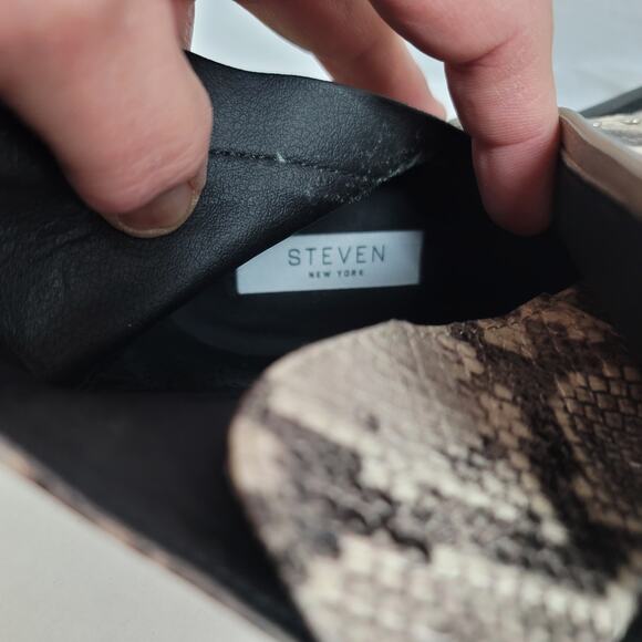 Steven Womens Harmon Ankle Bootie Side Zip Cushion Multicolor Snake Skin Size 9 - Picture 7 of 7